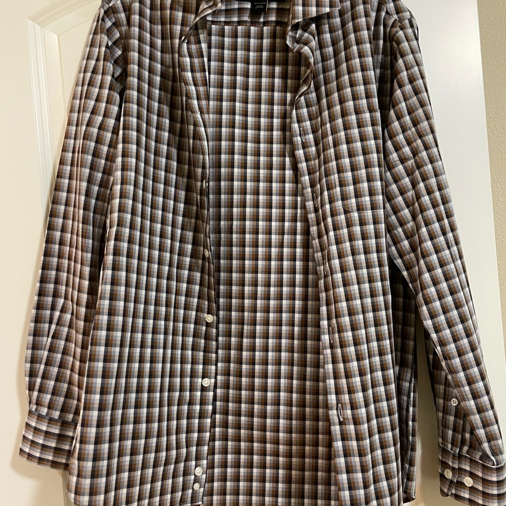 Pronto Uomo classic slim fit dress shirt, size 15— 32/33